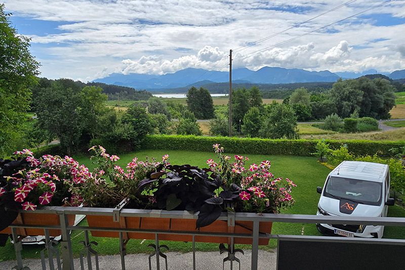 Ausblick vom Balkon in der Ferienwohnung 3 Skant Turnersee